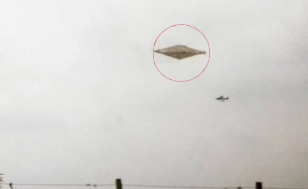 Did We Really Fight Back? Top 10 Chilling Accounts of Human vs. Alien Encounters Did We Really Fight Back? Top 10 Chilling Accounts of Human vs. Alien Encounters